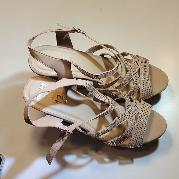 BRAND NEW ME TOO WEDGE STYLE OPEN TOE ANKLE STRAP WOMEN"S SANDAL - Picture 10 of 15